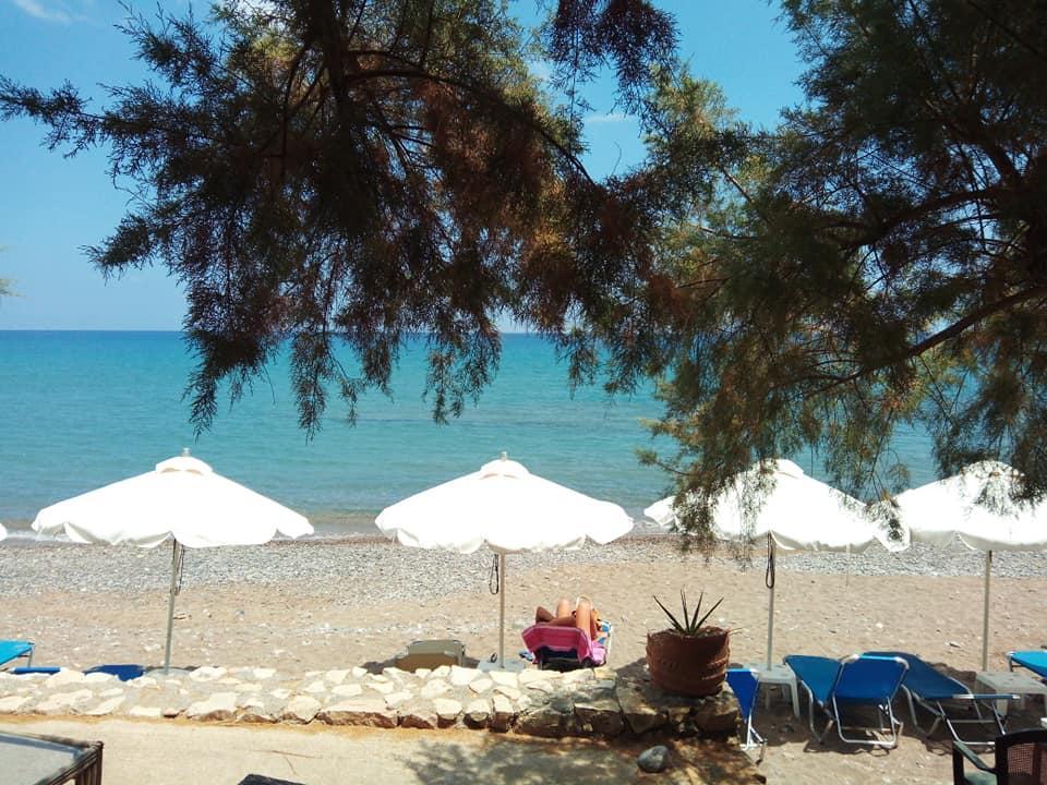 Beachfront Apartment Kato ซาครอส ภายนอก รูปภาพ